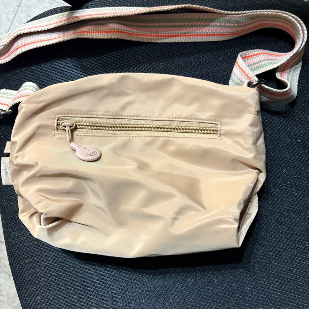 Stylish Beige Crossbody Bag - Picture 2 of 10